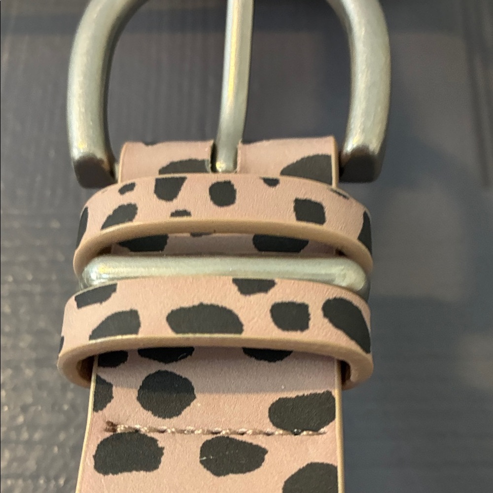 Universal Thread Pink Leopard Print Belt - Picture 3 of 3
